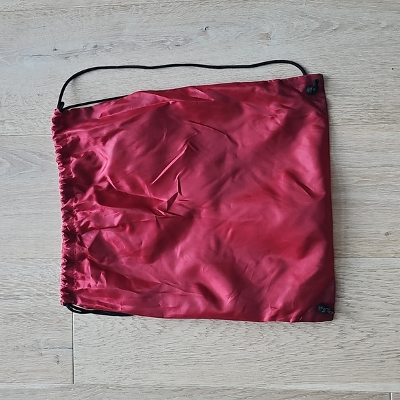 NWOT Yuengling Drawstring Backpack - Picture 2 of 3